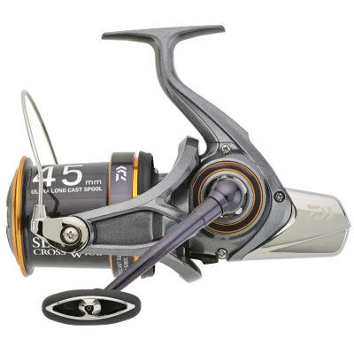 DAIWA 24 CROSSCAST SURF 45 5000 QD